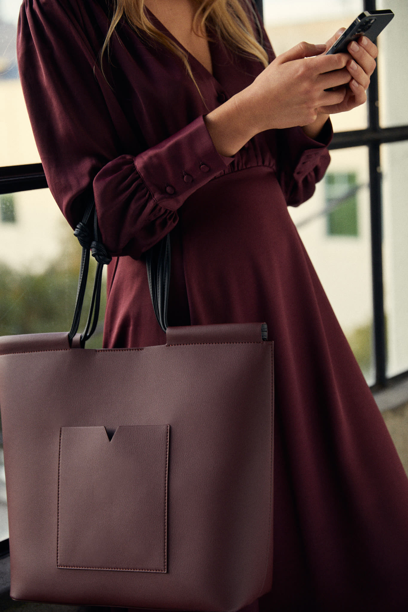 Red capsule collection